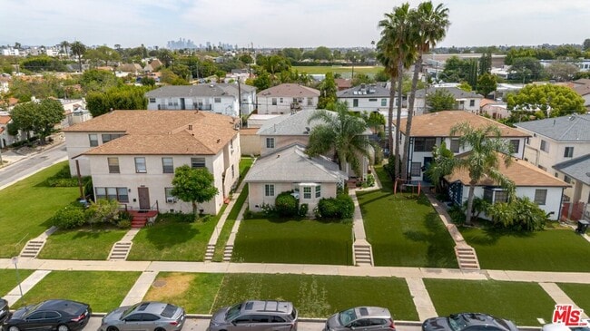 Building Photo - 1708 S Crescent Heights Blvd