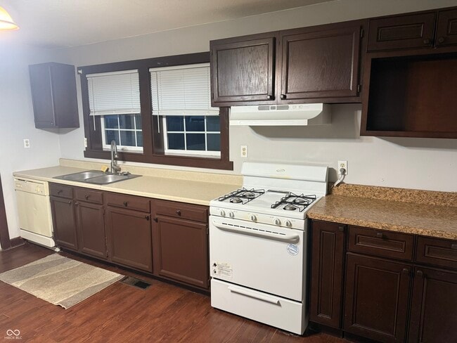 Building Photo - 713 Indiana Ave