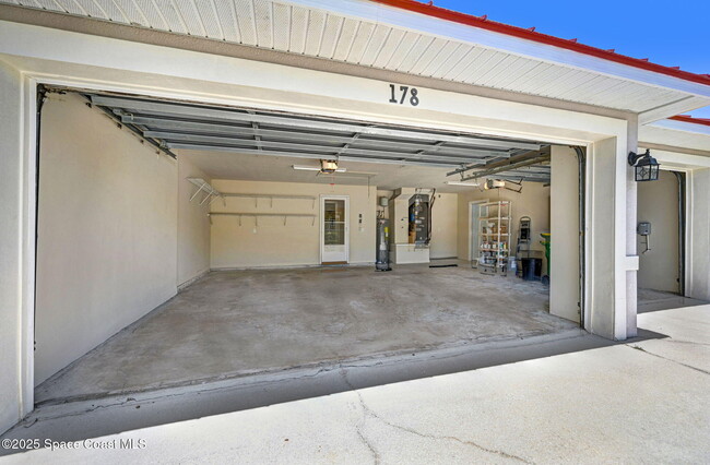 Building Photo - 178 Cove Loop Dr