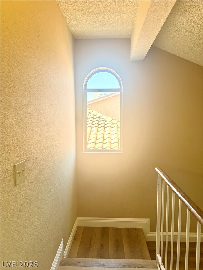 Building Photo - 135 Primero Way