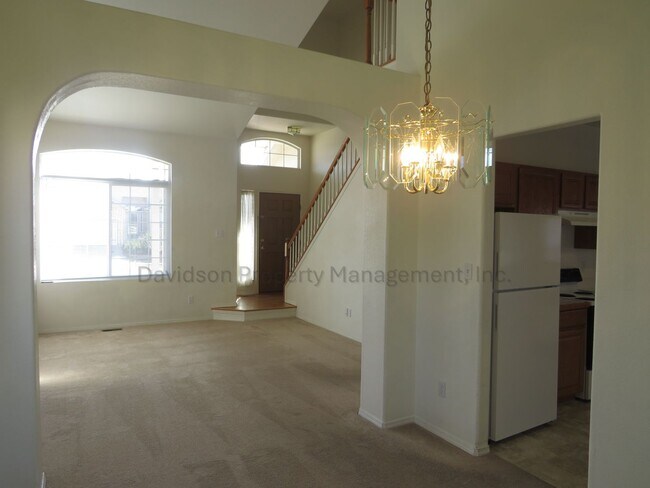 Building Photo - Spacious 3-Bedroom House in Pine Creek