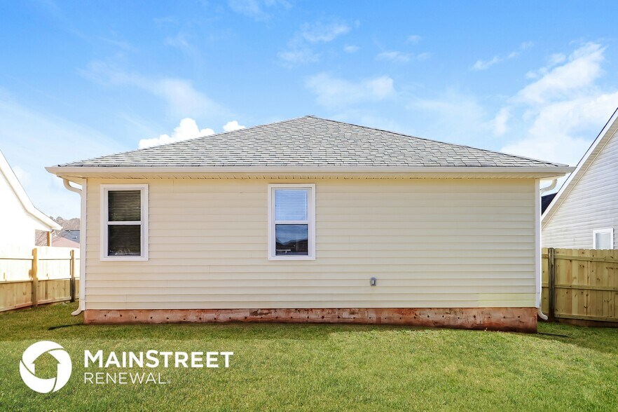 Building Photo - 409 Tina Hely Ct