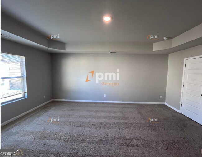 Building Photo - 2612 Lovejoy Crossing Dr