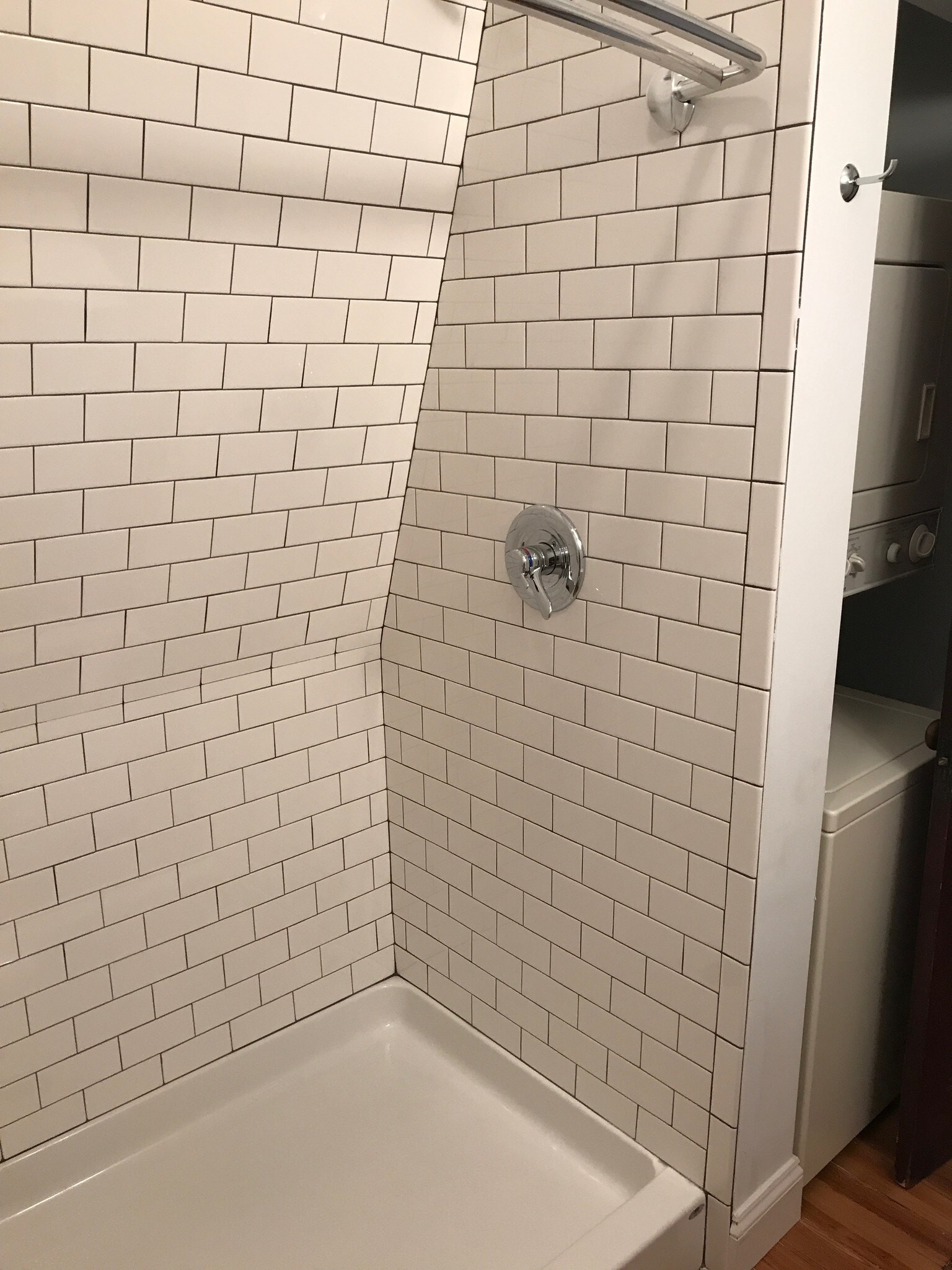 Tile Shower - 141 W Broad St