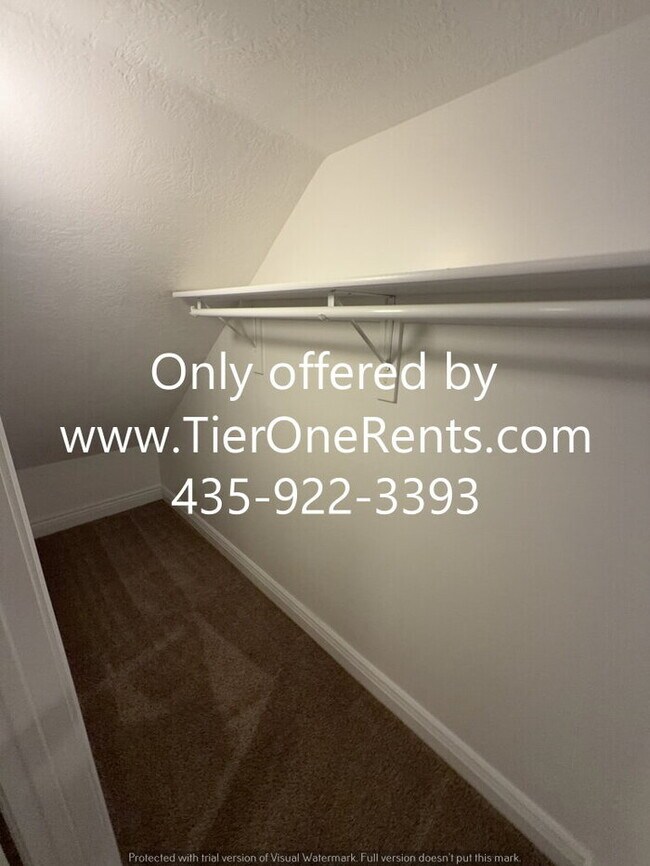 Building Photo - NO DEPOSIT option available for qualified renters!