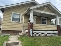 Building Photo - 2011 Andrew St