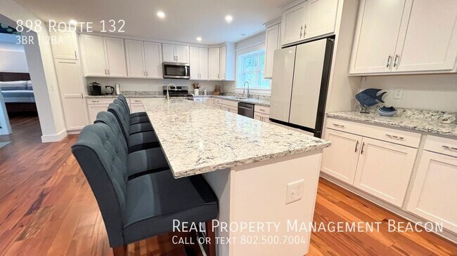 Building Photo - Furnished Thetford VT Luxury Home for Rent...