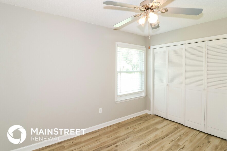 Building Photo - 5707 Heartwood Dr