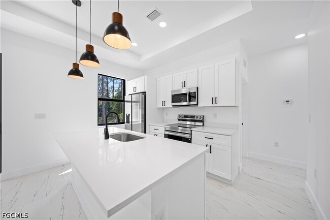 Building Photo - 2618 69th St W