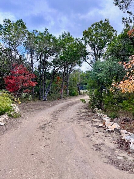 Building Photo - 1565 Pump Station Rd