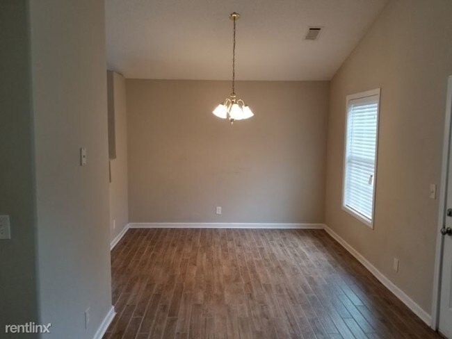 Building Photo - 3 br, 2 bath House - 210 Bradstone Cir