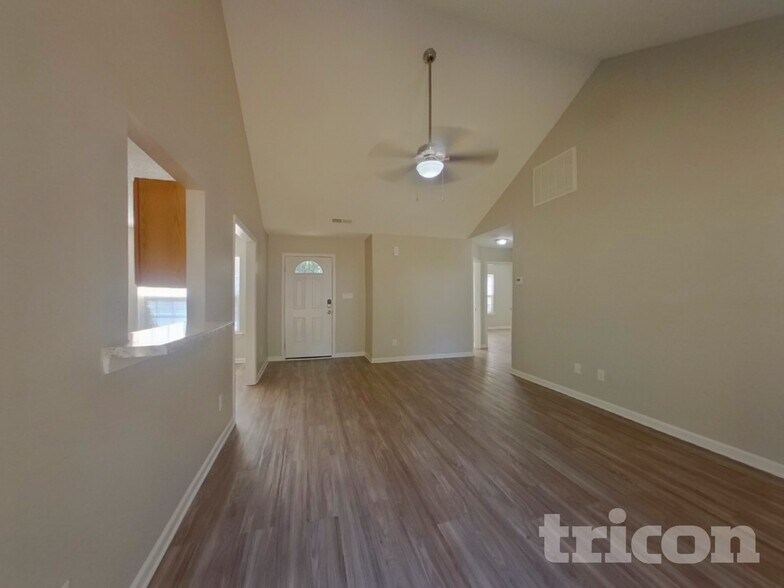 Building Photo - 509 Klondike Ln