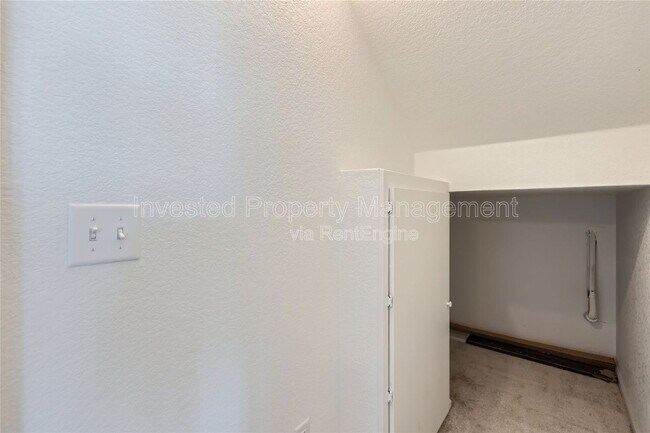 Building Photo - 8051 Ralston Creek Ave