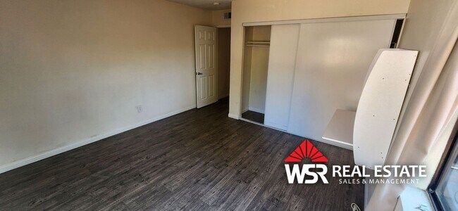 Building Photo - 2-Bedroom 2-Bathroom Condo in Gated Palmilla Community - Excellent Riverside Location