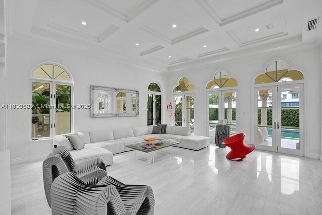 Building Photo - 1516 Island
