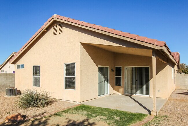 Building Photo - 2317 E Flintlock Pl