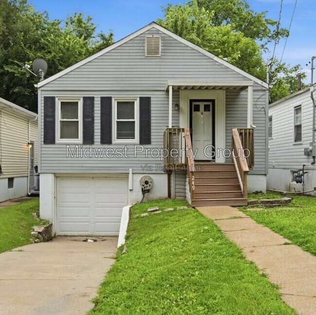 Building Photo - 249 S Hartnett Ave