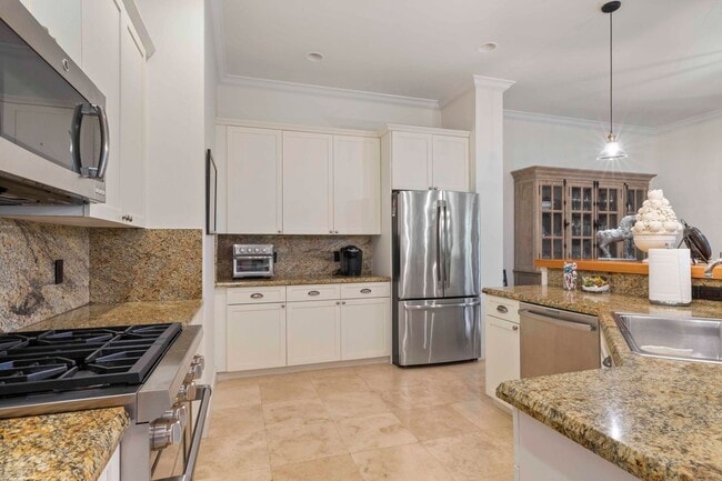 Building Photo - 14190 Calypso Ln