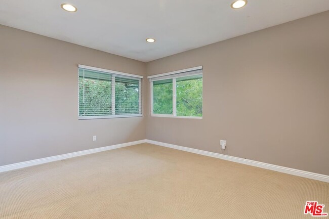 Building Photo - 22482 Calipatria Dr