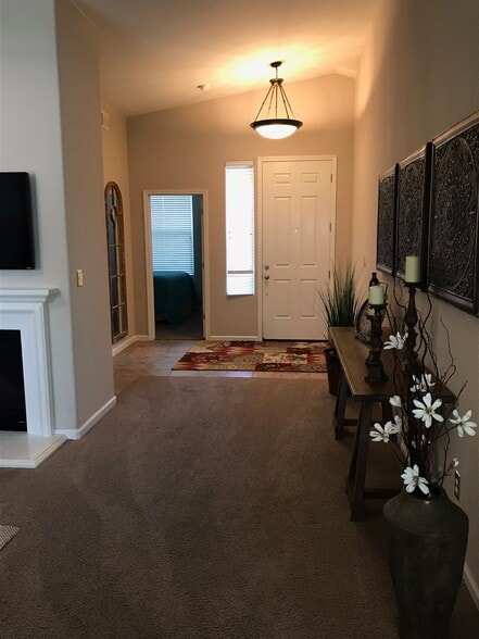 Downstairs bedroom - 5149 W Pianosa Ave
