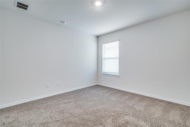 Building Photo - 3032 Zinnia St