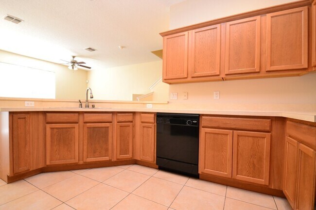 Building Photo - 408 Habitat Way