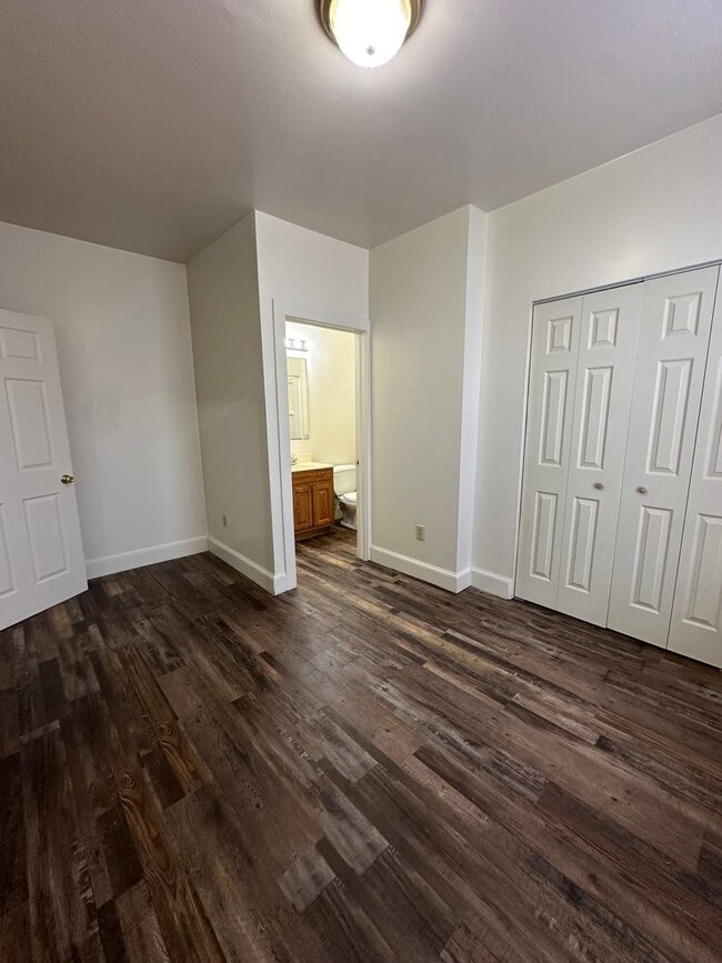 Building Photo - 1700-1702 N 12th St- TETZLOFF