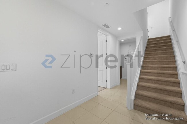 Building Photo - 34856 Awning Ter