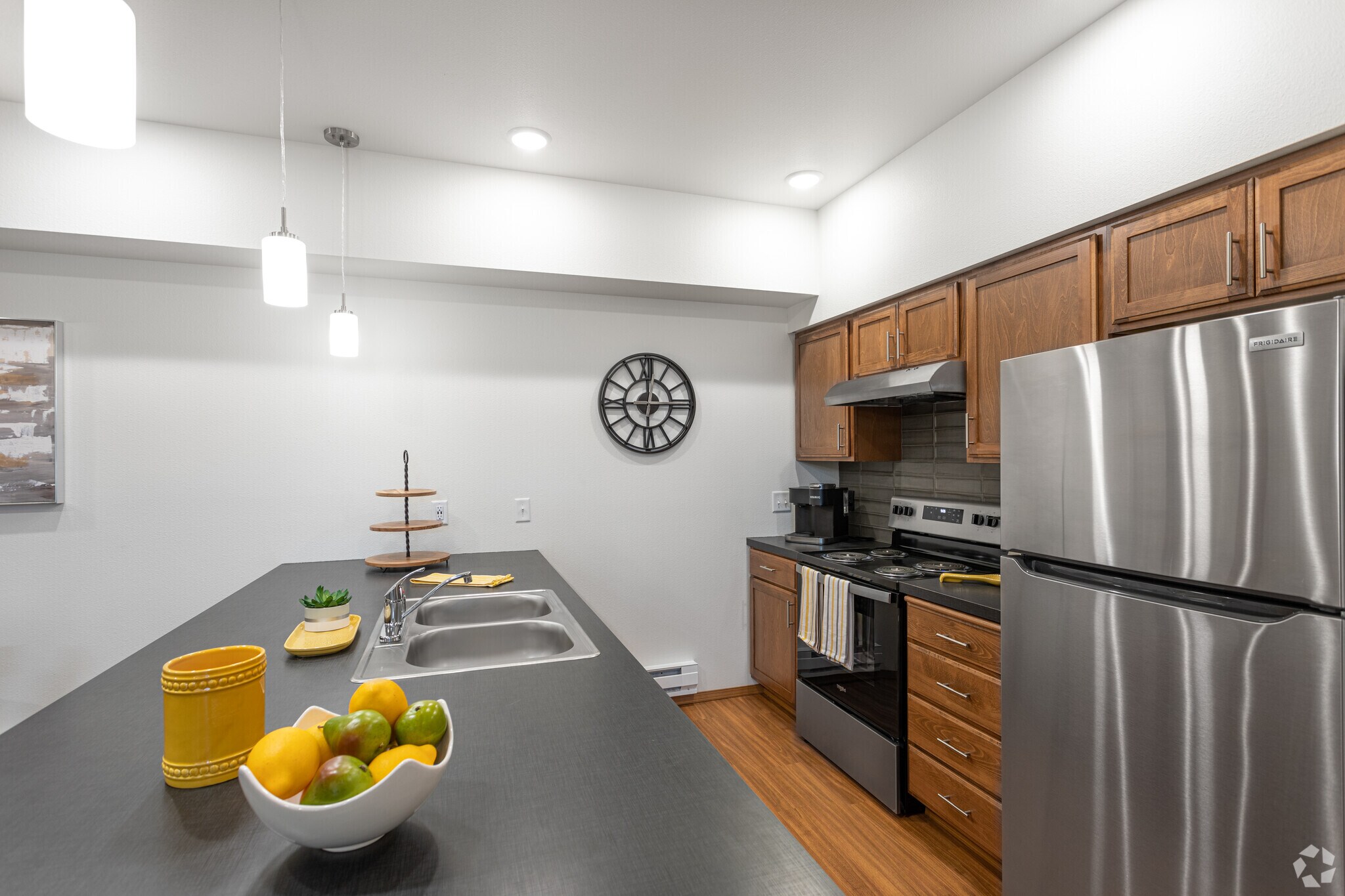 The Quarry 16609 E Desmet Ct Spokane Valley WA 99216 Apartment Finder