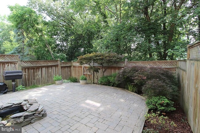 Building Photo - 2354 Wheystone Ct