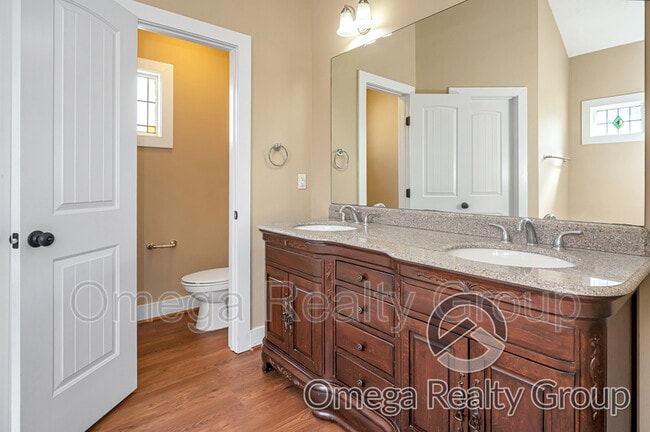 Building Photo - 259 Stonecreek Pl