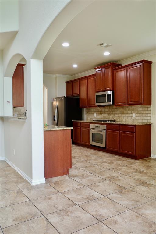 Building Photo - 20801 Sheridan Heights Ln