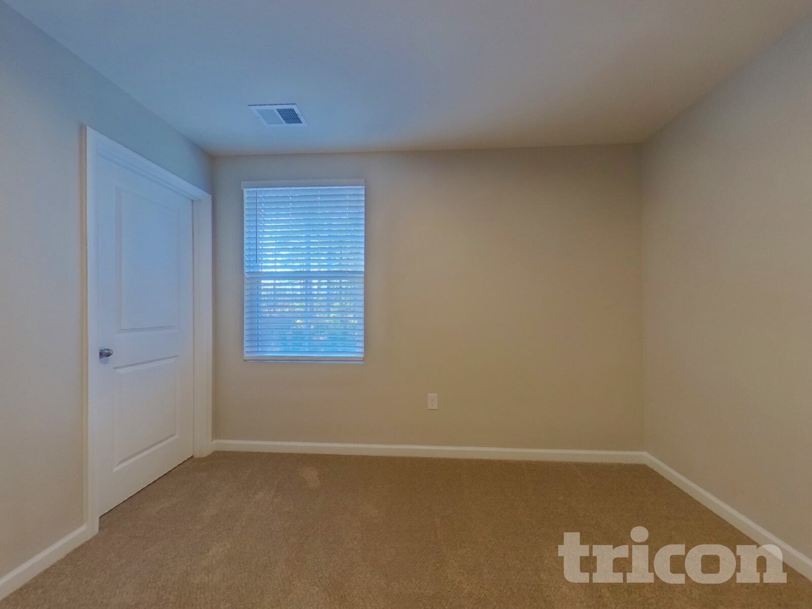 Building Photo - 8991 Celtic Dr