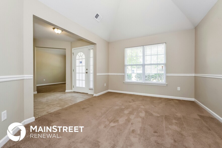 Building Photo - 400 Canoga Ct