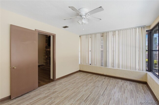 Building Photo - 3632 N Honeylocust Dr