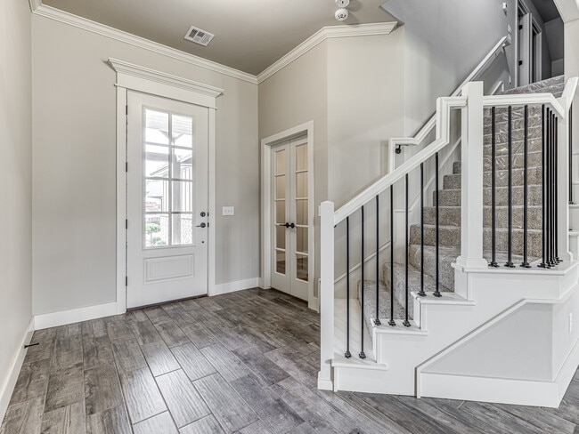 Building Photo - 14517 Chambord Dr