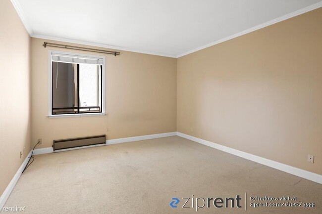 Building Photo - 2 br, 2 bath Condo - 1427 Floribunda Ave, ...