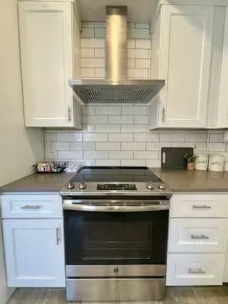 Building Photo - 718 W Spofford Ave