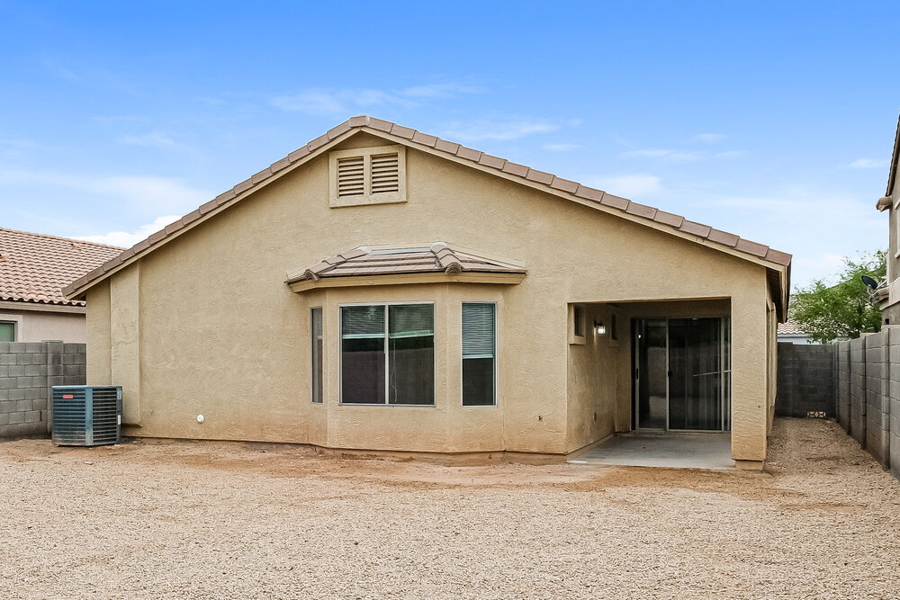 Building Photo - 7814 S 72nd Ln