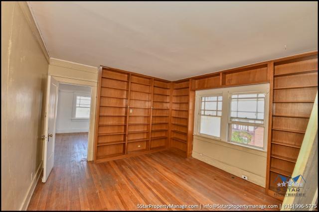 Building Photo - 1 bedroom in El Paso TX 79902