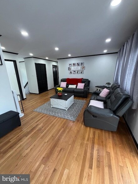 Building Photo - 15309 Alan Dr