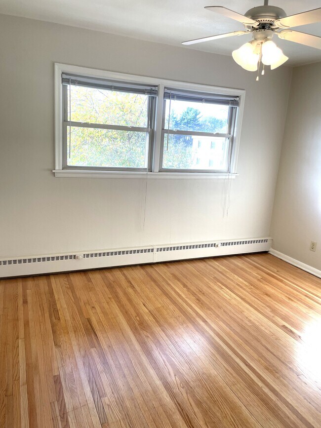 Floorplan - Dunlap Apartments