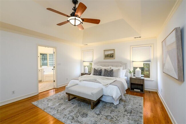 Building Photo - 1560 Oak Park Cove