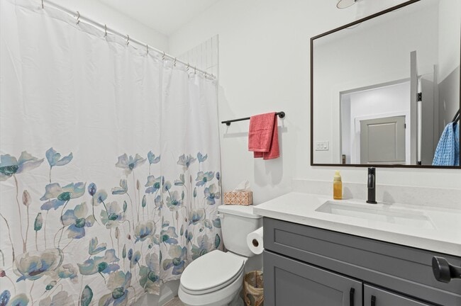 Building Photo - 2311 Eagle St