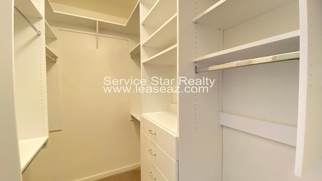 Building Photo - 3633 N 3rd Ave