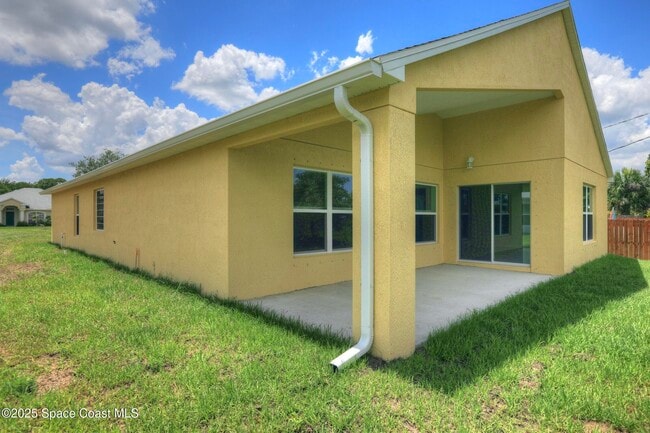 Building Photo - 8346 99th Ct