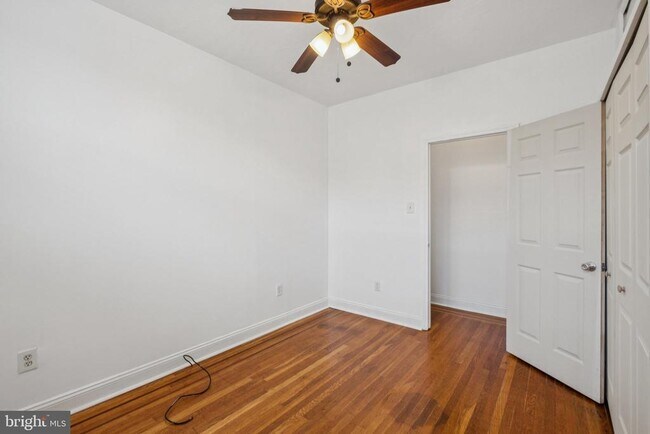 Building Photo - 2001 S 13th St