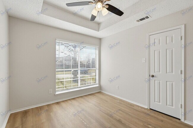 Building Photo - 2314 Stillwater Dr