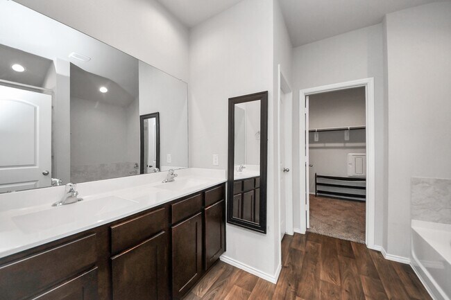 Building Photo - 22827 Ginosa Trail