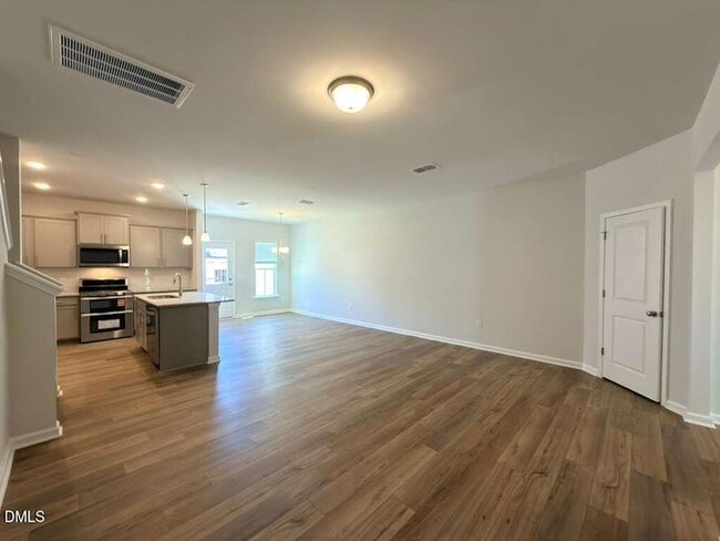 Building Photo - 218 Broomside Ave